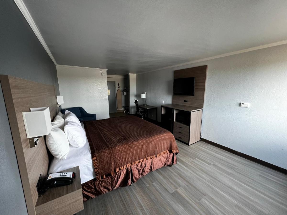 Super 8 By Wyndham Fort Worth Entertainment District المظهر الخارجي الصورة